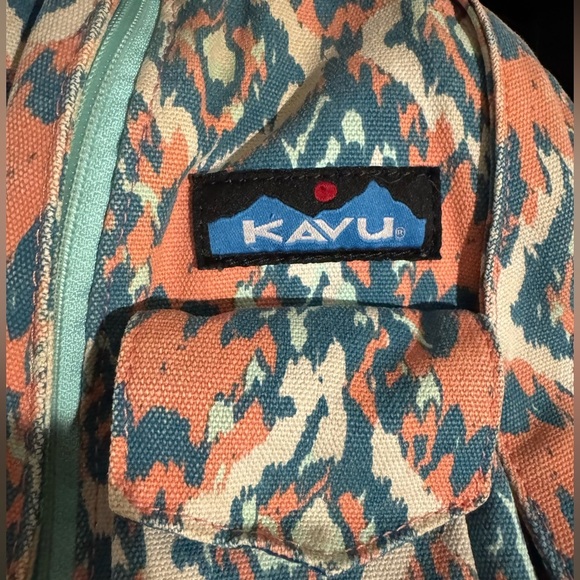 KAVU Rope Sling Cotton Canvas Messenger Bag Multicolor Beach Paint Pattern - Picture 5 of 10